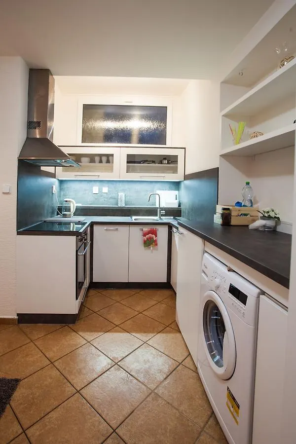 Haas Apartments Stojanova With Parking Brno